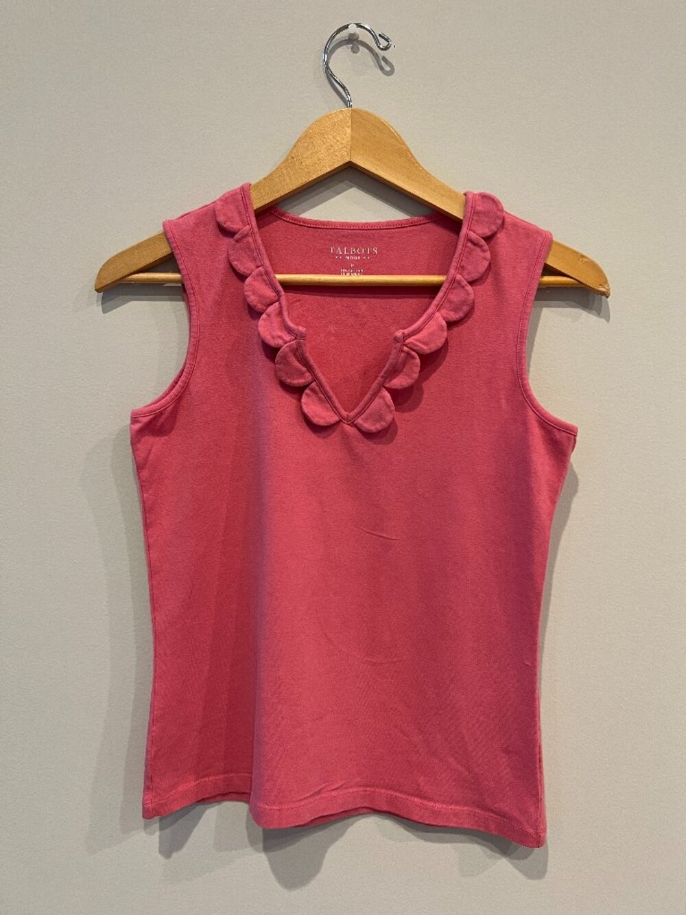 Talbots Petite Pink Tank Top with Scalloped Split Neck – Petite Medium